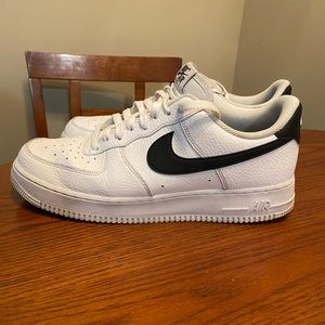 Nike Air Force 1